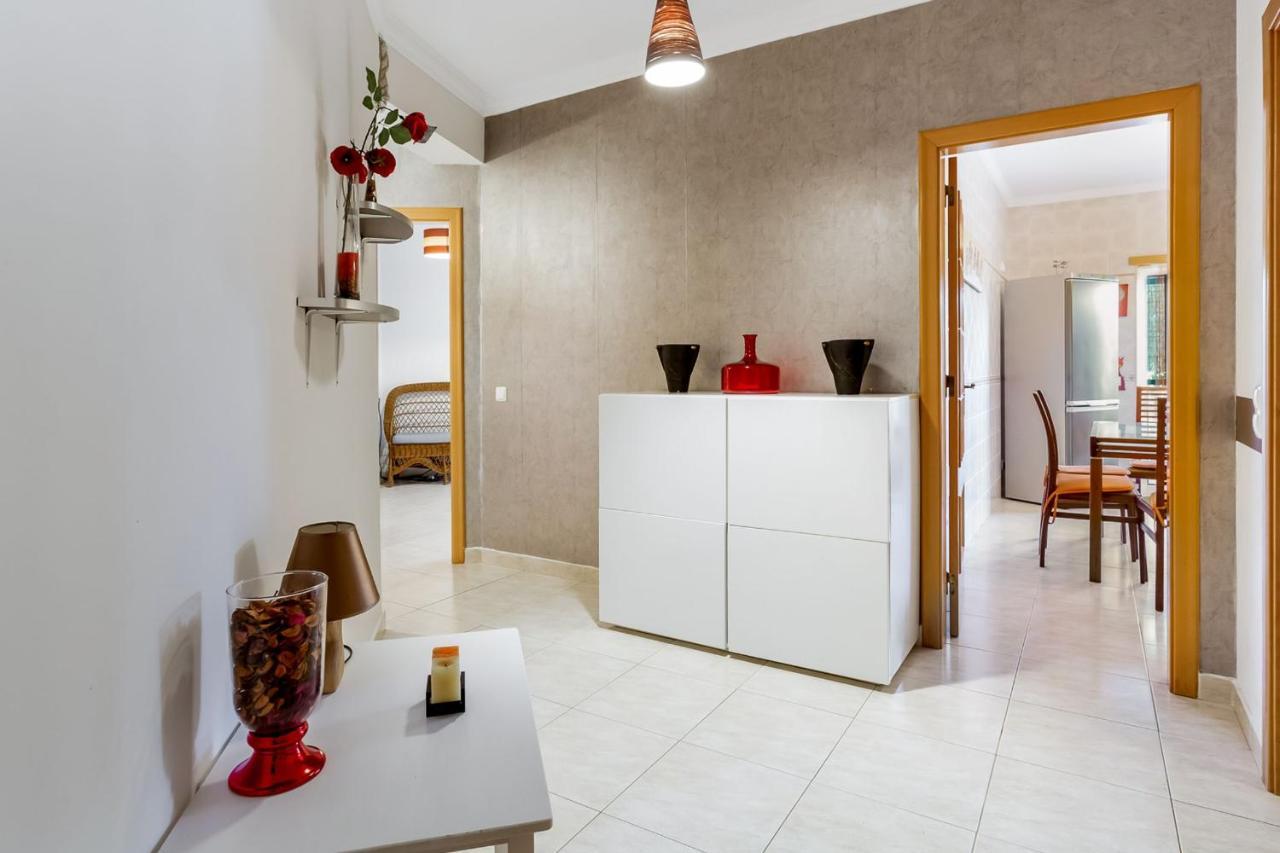 Spacious 2 Bdr Apartment W/ Patio By Lovelystay Armacao de Pera Ngoại thất bức ảnh